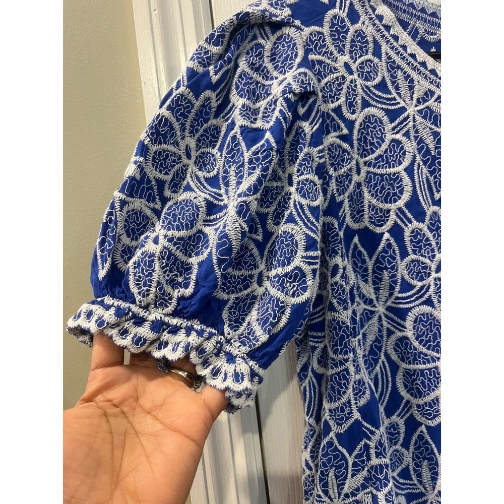Solitaire Blue White Floral Embroidered Puff Sleeve Blouse Top Medium b1